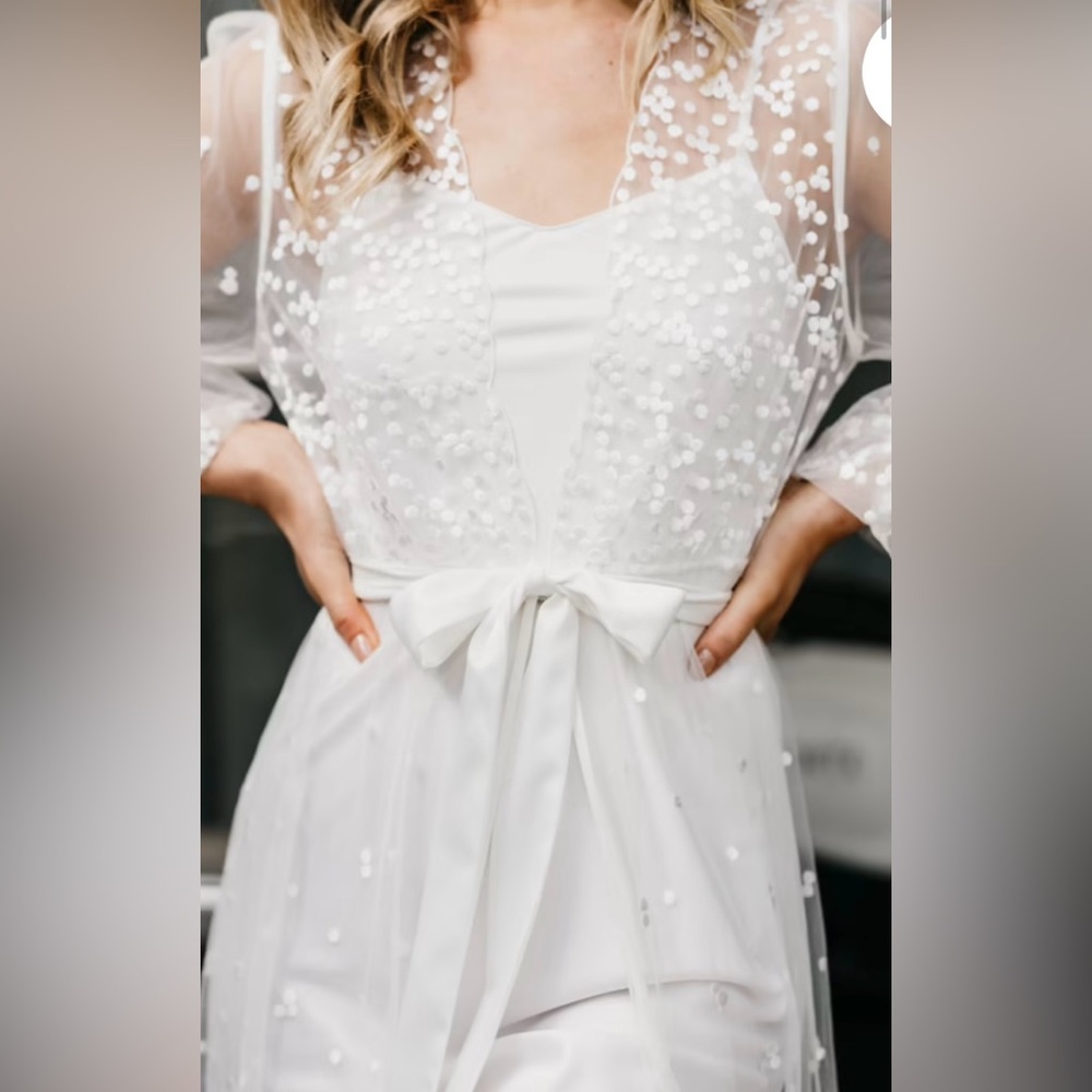 Le Rose White Bridal Robe Maxi Robe with slip